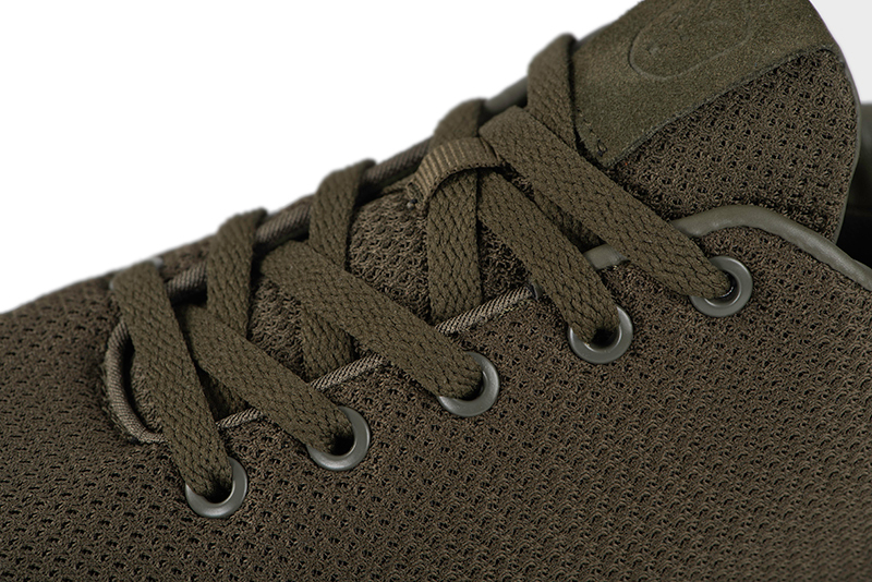 cfw144_149_fox_olive_trainers_laces_detailjpg