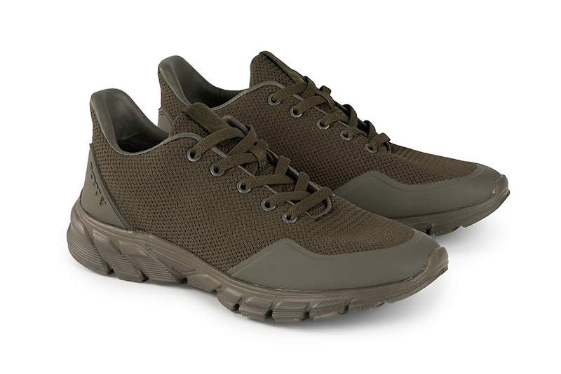 cfw144_149_fox_olive_trainers_mainjpg