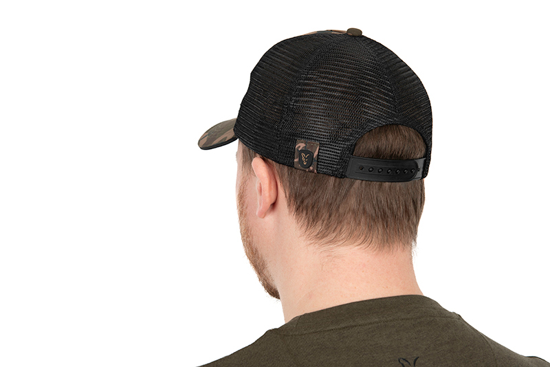 chh026_fox_camo_trucker_cap_rear_viewjpg