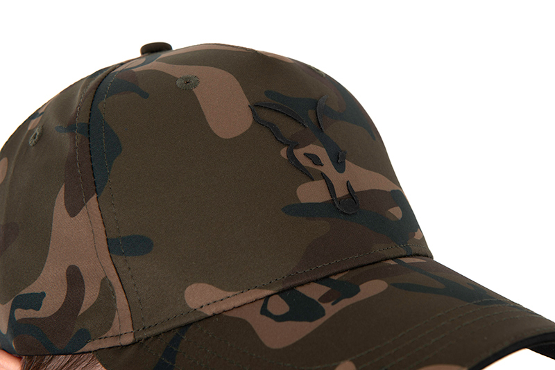 chh027_fox_camo_baseball_cap_logo_detailjpg