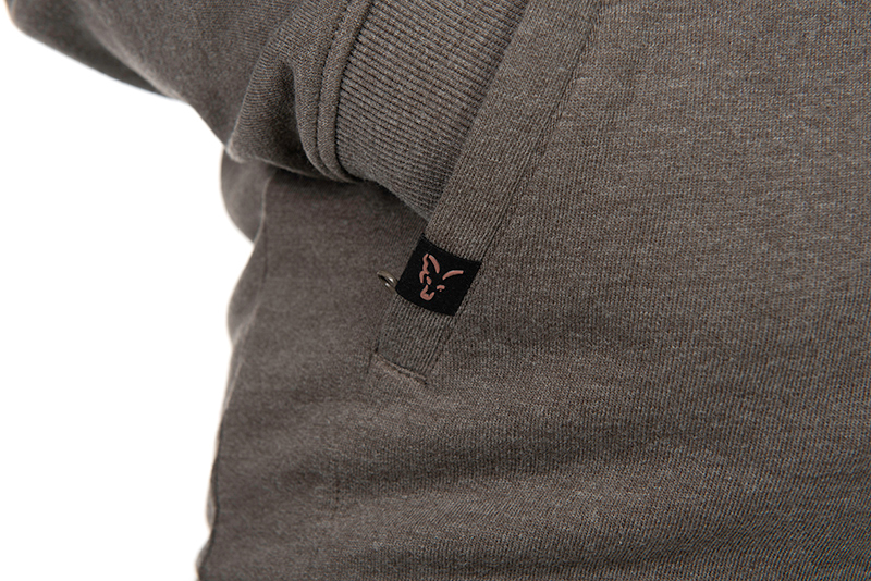 cwc001_004_fox_womens_hoody_pocket_detail_2jpg