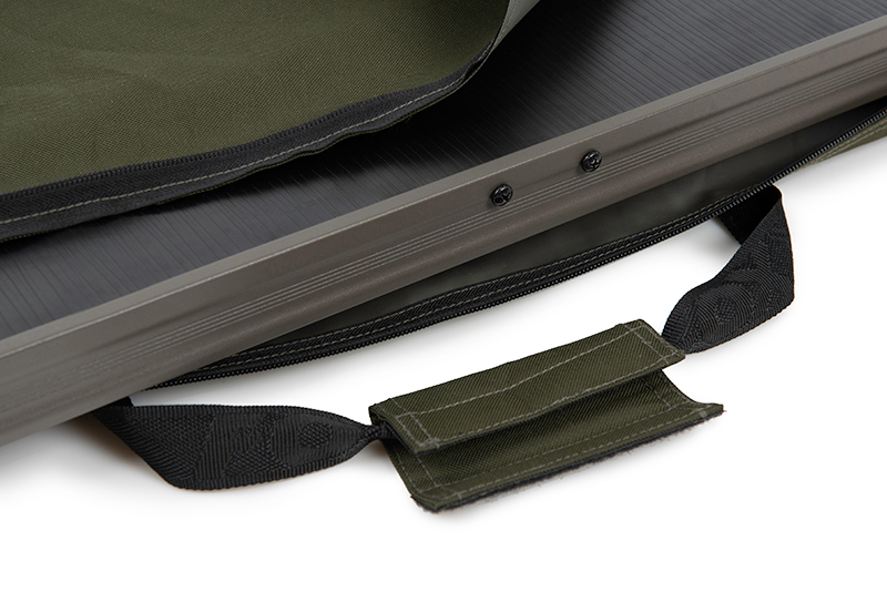 cac855_fox_xl_bivvy_table_bag_handle_detail_1jpg