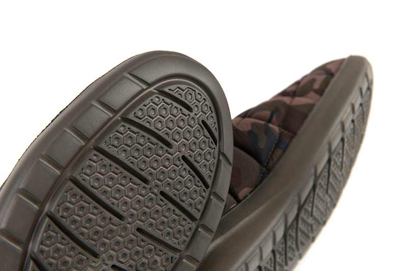 cfw168_173_fox_camo_khaki_bivvy_slippers_sole_detail_1jpg