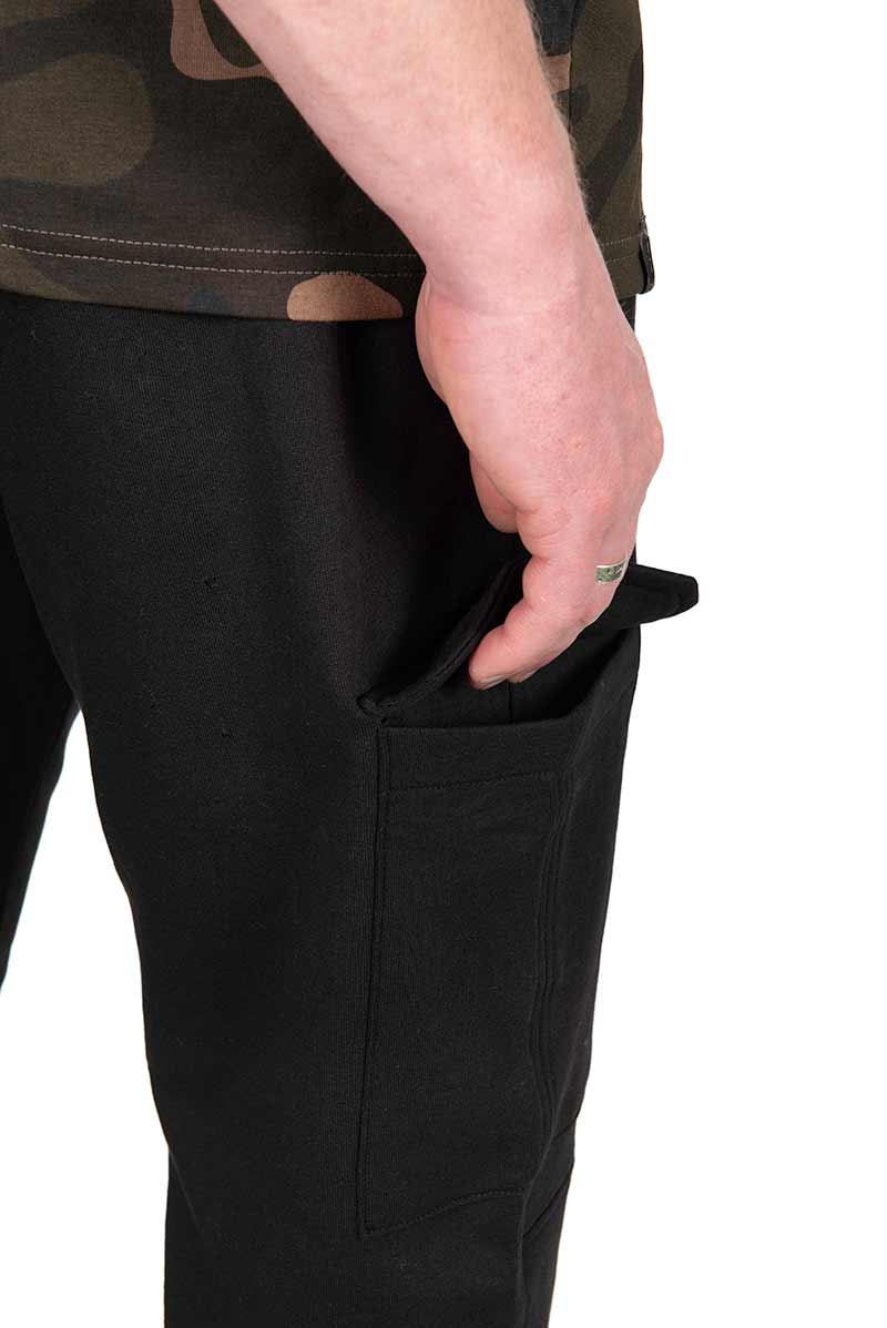 cfx315_320_fox_black_combat_joggers_thigh_pocket_detailjpg