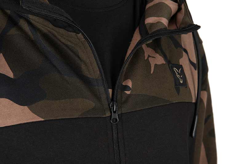 cfx291_296_fox_black_camo_raglan_zipped_hoody_chest_detailjpg