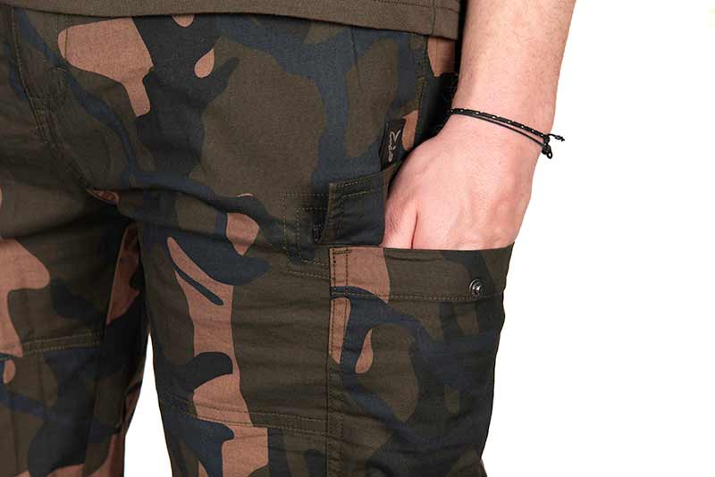 cfx333_338_fox_lightweight_camo_combat_shorts_pocket_detail_3jpg