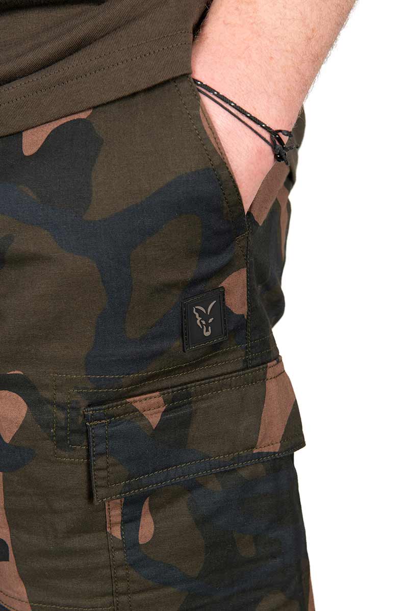 cfx333_338_fox_lightweight_camo_combat_shorts_pocket_detailjpg