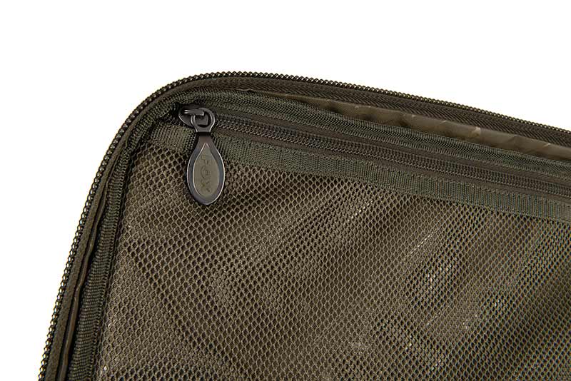 clu485_fox_camolite_compact_carryall_lid_detailjpg