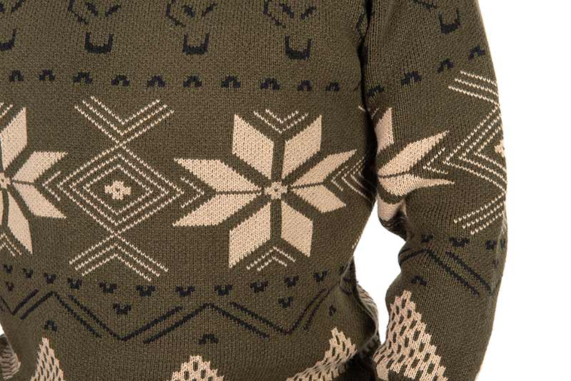 cfx419_425_fox_festive_jumper_detail_3jpg