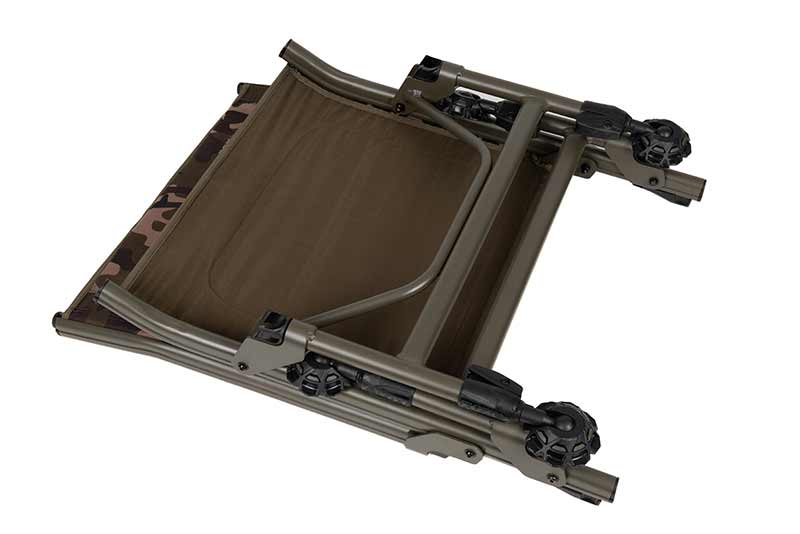 cbc120_fox_duralite_recliner_chair_foldedjpg