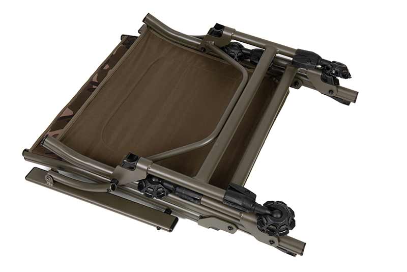 cbc121_fox_duralite_recliner_arm_chair_foldedjpg
