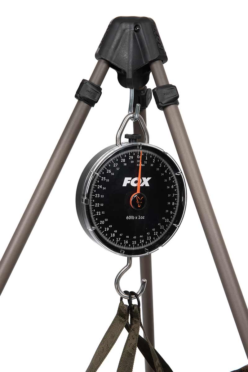 ccc069_fox_carpmaster_tripod_with_scales_and_slingjpg