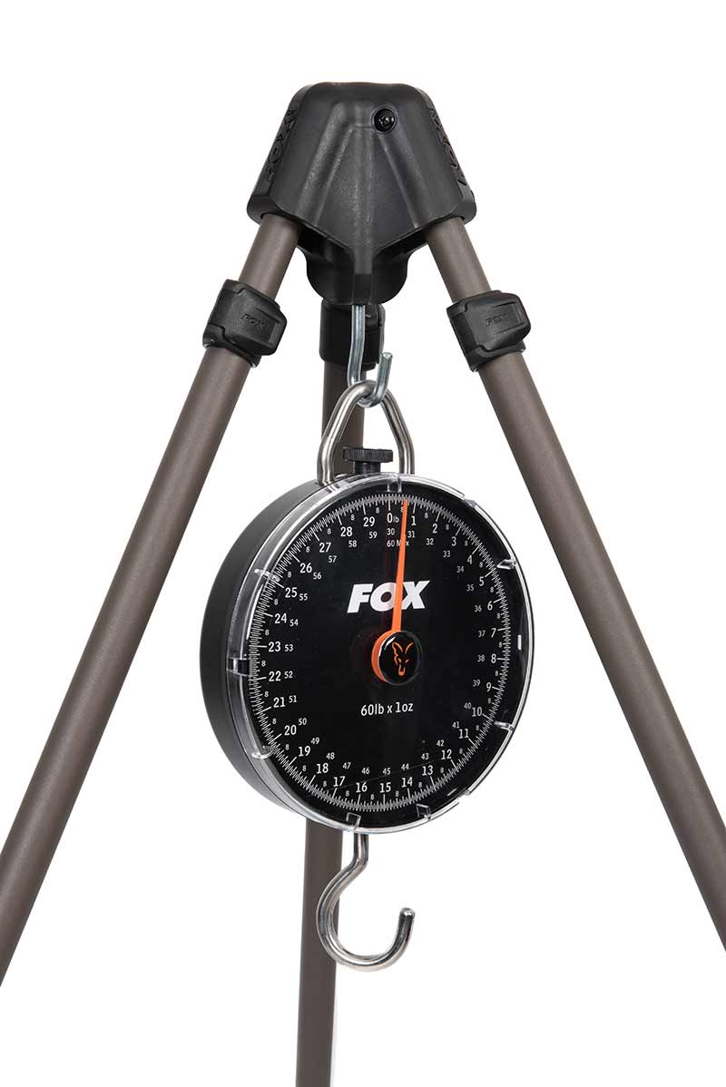 ccc069_fox_carpmaster_tripod_with_scalesjpg