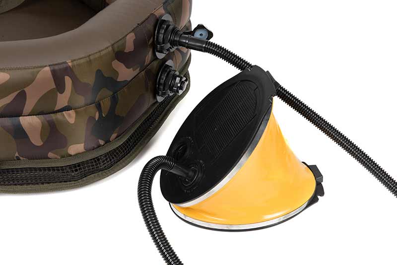 ccc070_fox_carpmaster_air_mat_foot_pump_3jpg