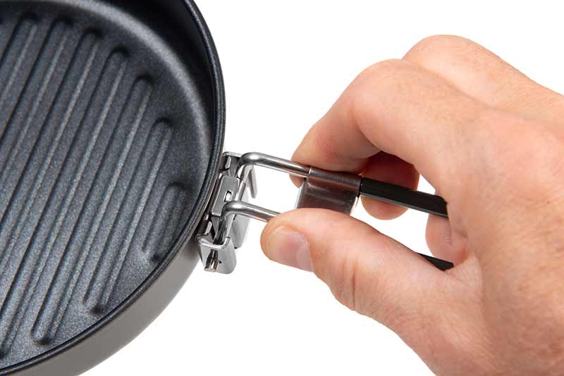 ccw037_fox_cookware_4_piece_deluxe_cook_set_folding_handle_3jpg