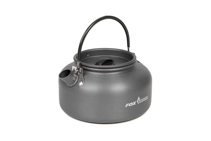 ccw038_fox_cookware_0_9l_kettle_anglejpg