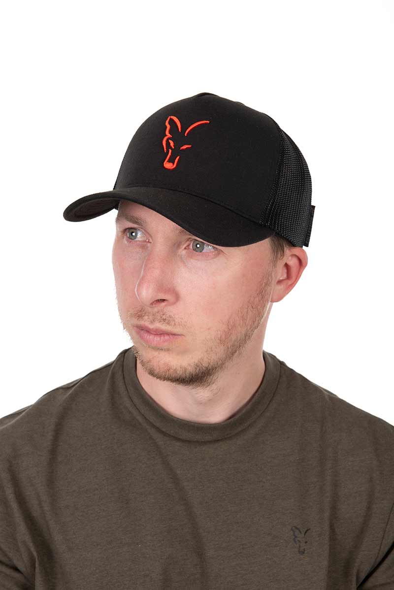 chh034_fox_collection_trucker_cap_black_and_orange_main_3jpg
