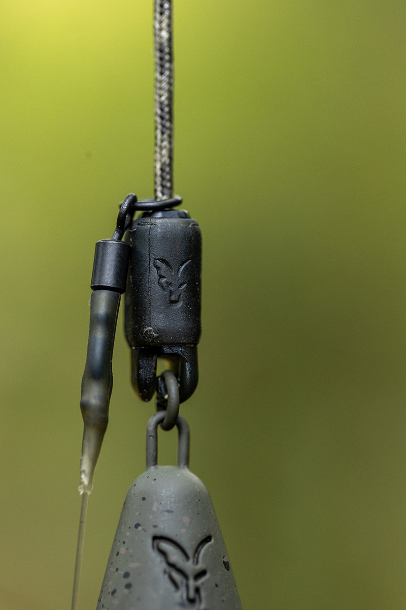 cac908_fox_edges_naturals_heli_clip_in_use_010jpg