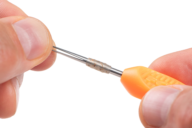 cac1004_fox_edges_tubing_threader_sleeve_3jpg