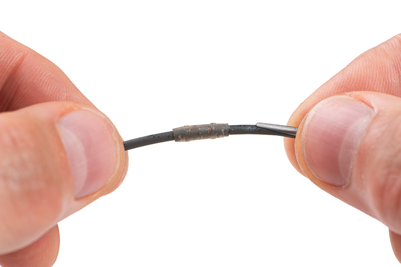 cac1004_fox_edges_tubing_threader_sleeve_8jpg