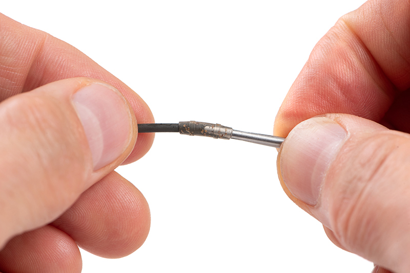 cac1004_fox_edges_tubing_threader_sleeve_11jpg