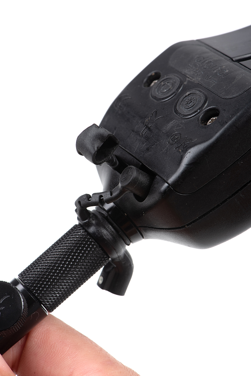 cbi140-146_fox_black_label_dumpy_halo_bobbins_set_up_4jpg