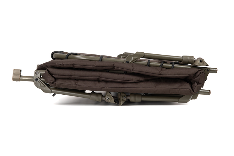 cbc136_fox_eos_compact_bedchair_flatjpg