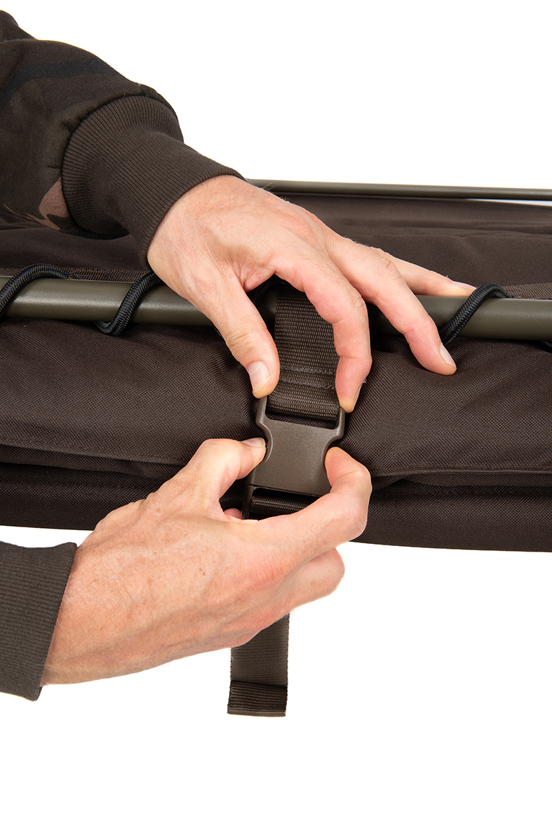 cbc136_fox_eos_compact_bedchair_strap_2jpg