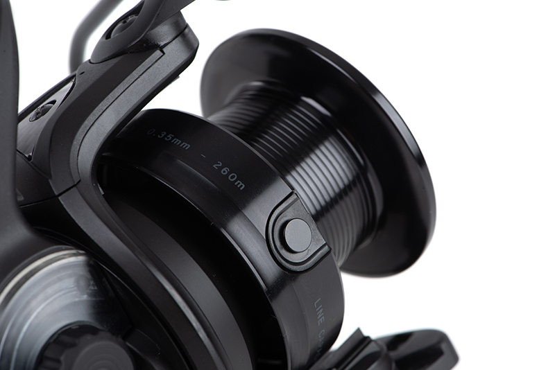 crl107_fox_eos_10000_fs_reel_line_clipjpg