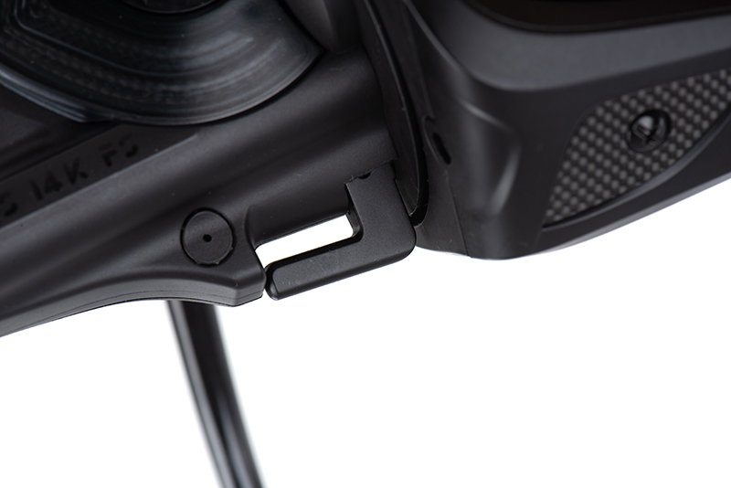 crl111_fox_eos_14000_fs_reel_anti_reversejpg