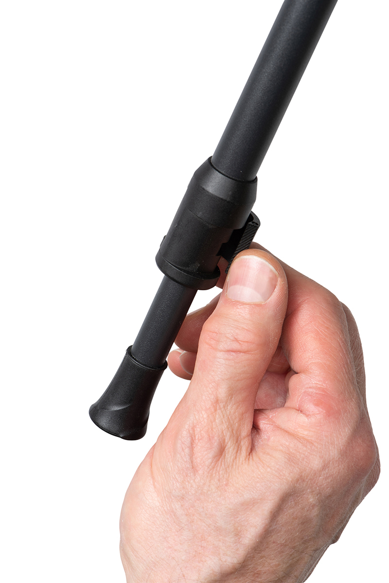 cac935_fox_compact_2_tier_bivvy_table_extending_leg_1jpg