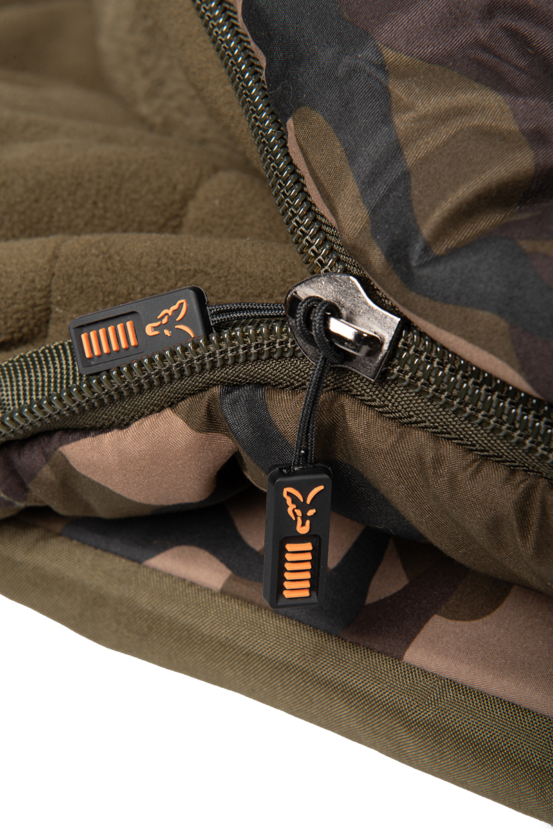 csb088_fox_camolite_xl_sleeping_bag_zip_detailjpg