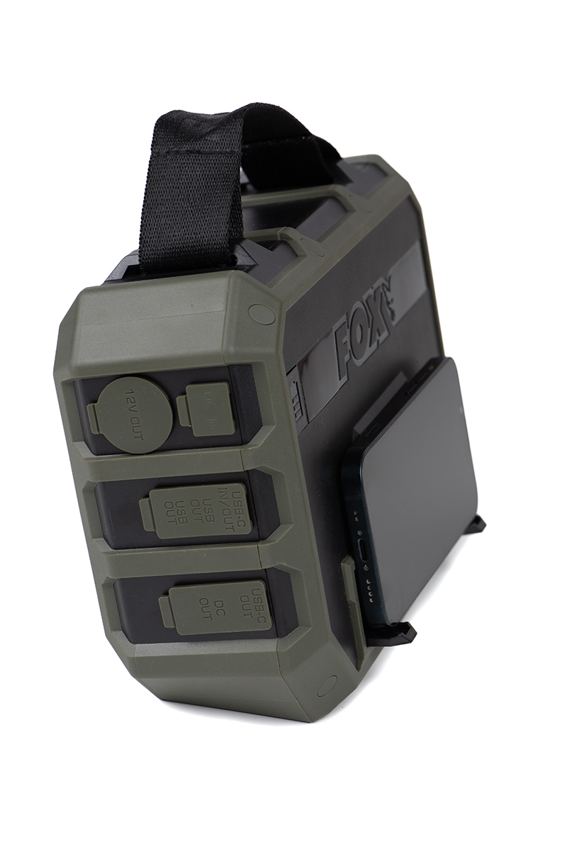 cei231_fox_halo_wireless_power_pack_96k_with_phone_1jpg