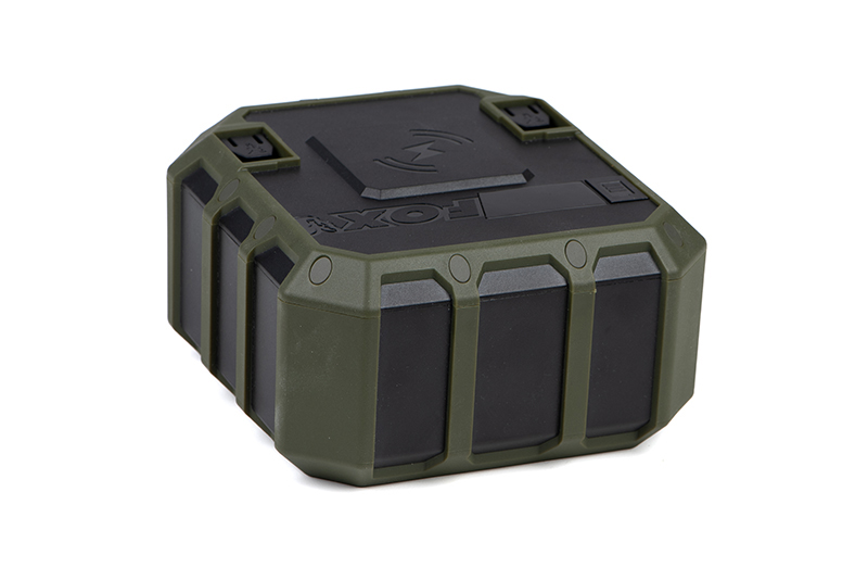cei230_fox_halo_wireless_power_pack_48k_flatjpg