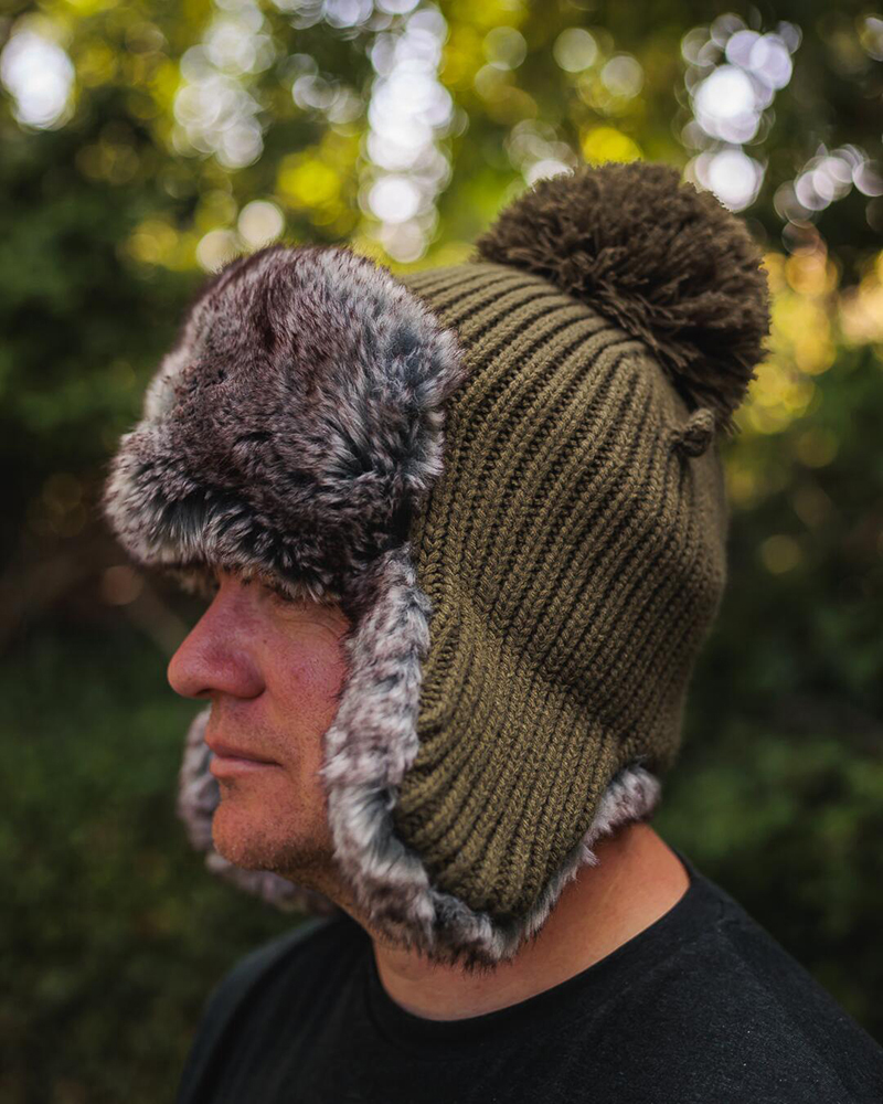 chh052_foxtrapperhat-03_inusejpg