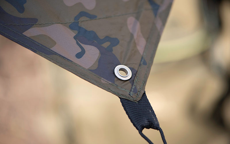 carp_tarp_eyelet_detailjpg