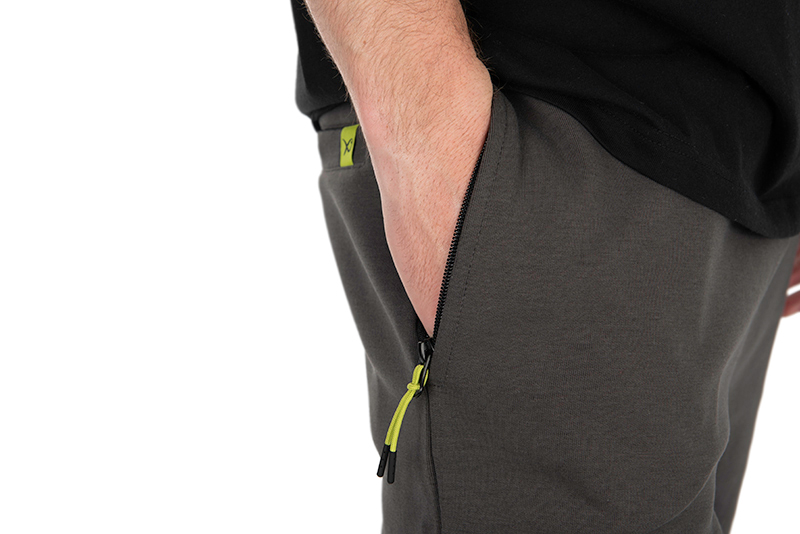 gpr310_315_matrix_jogger_shorts_grey_and_lime_hand_pocket_detailjpg