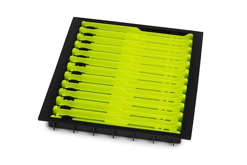 4-gpw012_matrix_18cm_tray_with_12_lime_green_winders_main_2jpg