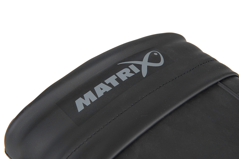 gfw020_025_matrix_thermal_eva_boots_logo_detailjpg