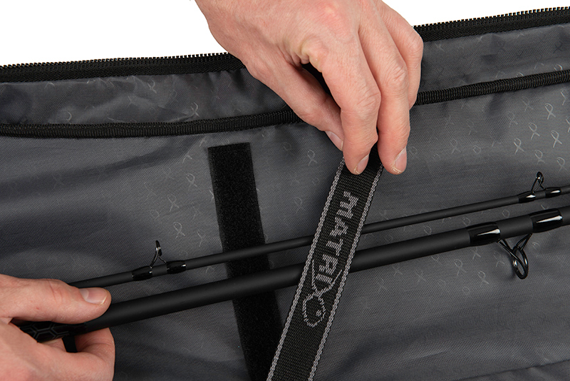 glu143_matrix_ethos_2_rod_holdall_rod_in_retaining_strap_detail_2jpg