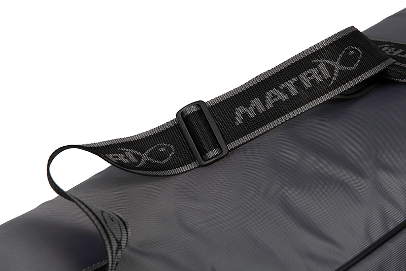 glu141_matrix_ethos_6_8_tube_pole_holdall_adjustable_strap_detail_1jpg