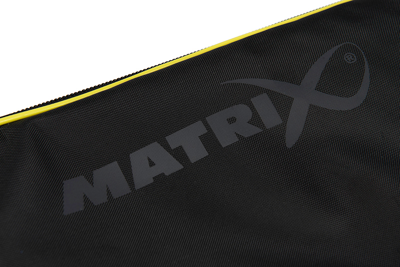 glu141_matrix_ethos_6_8_tube_pole_holdall_logo_detail_3jpg