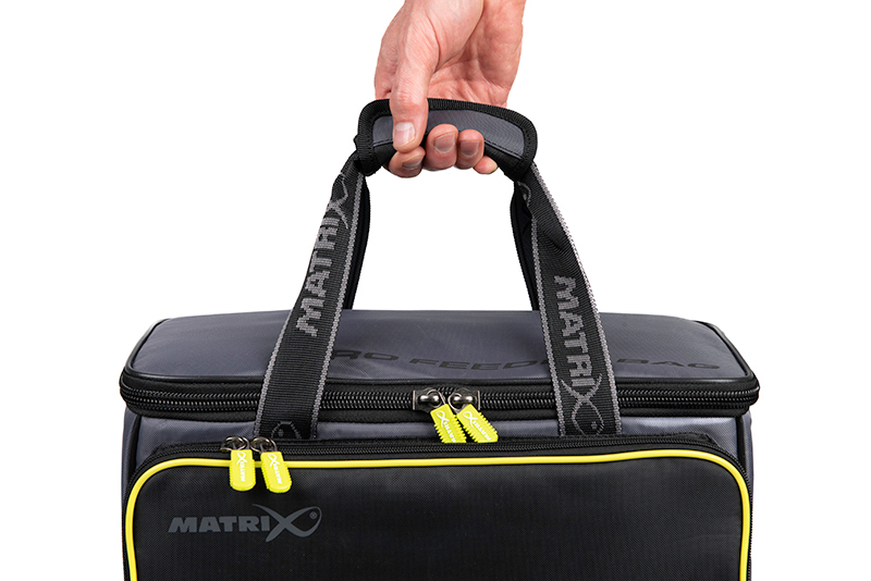 glu148_matrix_ethos_pro_feeder_bag_carry_handle_detail_2jpg