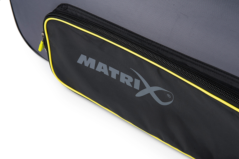 glu142_matrix_ethos_rigid_holdall_logo_detail_2jpg