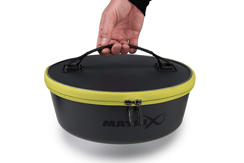 glu177_matrix_eva_7_5_litre_bowl_with_lid_handle_detail_2jpg