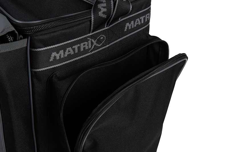 glu175_matrix_ultra_carryall_side_pocket_detailjpg