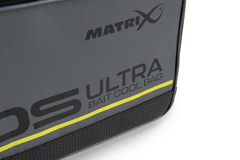 glu176_matrix_ultra_bait_cool_bag_logo_detailjpg