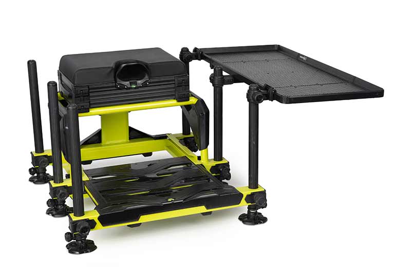 gba077_matrix_folding_side_tray_large_on_seatbox_1jpg
