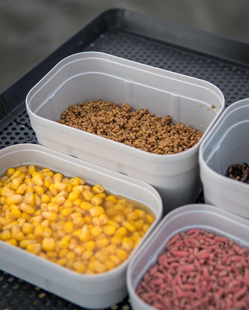 gbt043_air-lock-bait-tubs_in-use-14jpg