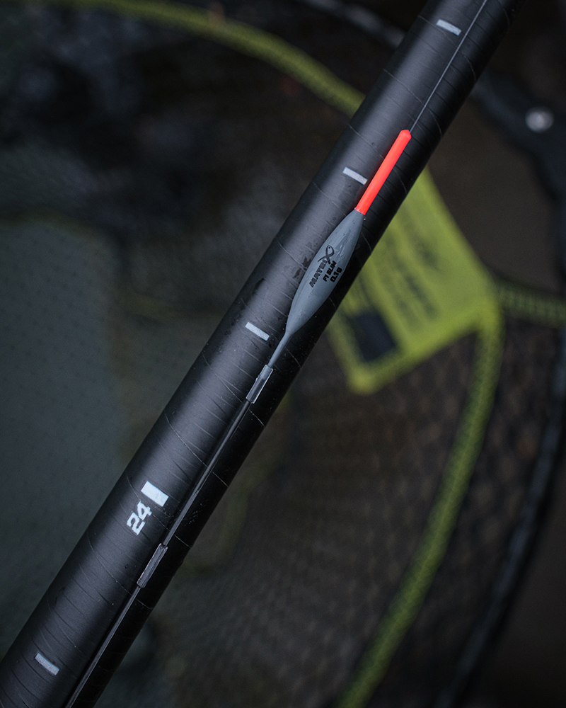 gft021-025-gft111_f1-slim-pole-floats_in-use-2jpg